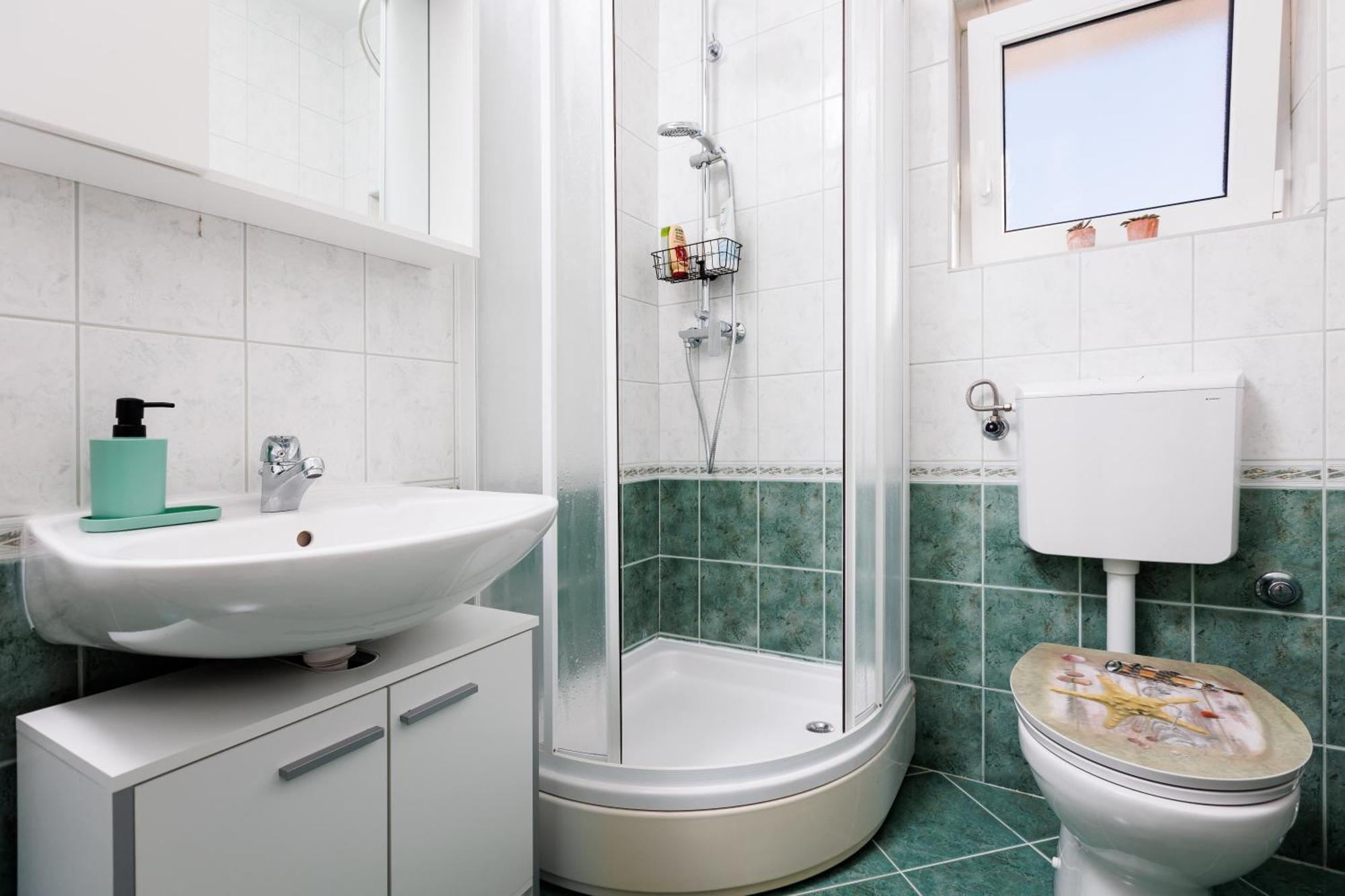Summer Breeze Apartment - Quiet Place With A Spectacular View And A Garden 希贝尼克 外观 照片